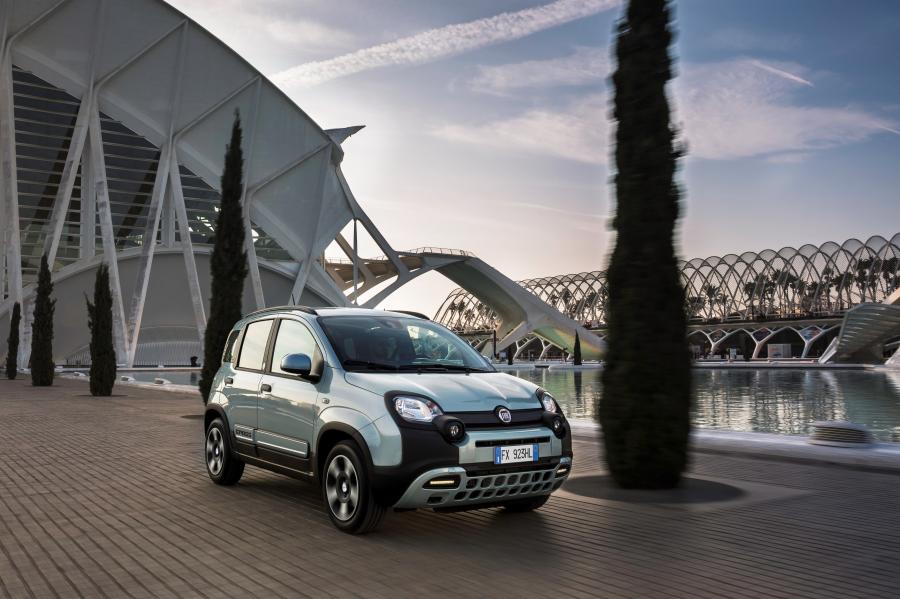  Fiat Panda City Cross Hybrid Launch Edition (319) 2020 года  (фото 19 из 112)